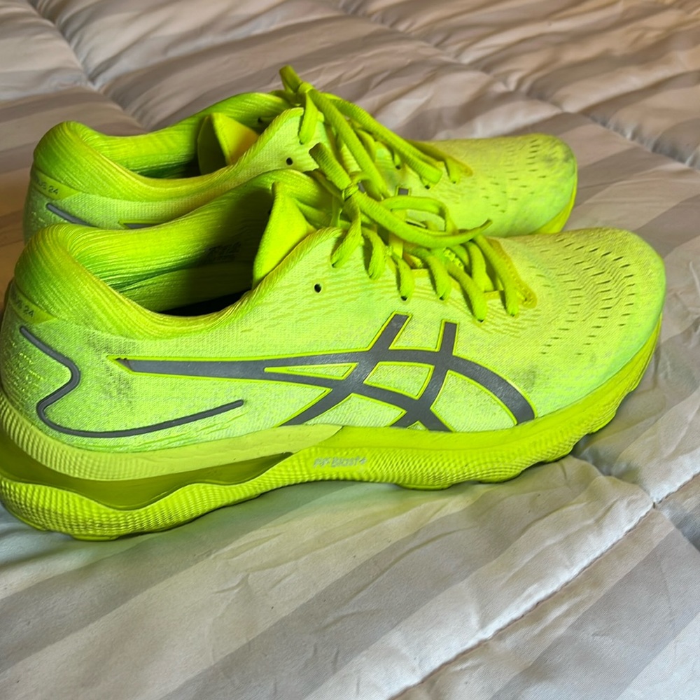 ASICS gel nimbus 24